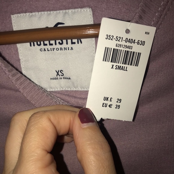 Hollister lavender sweatshirt - Picture 3 of 3